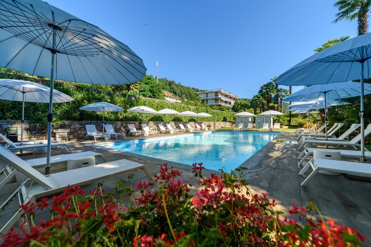 Hotel Villa Paradiso Arona Exterior photo