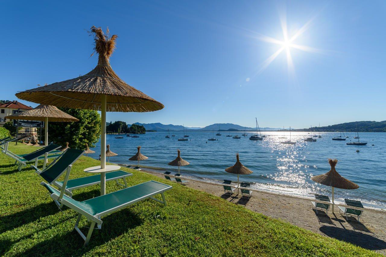 Hotel Villa Paradiso Arona Exterior photo